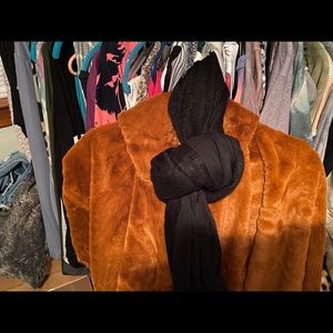 Pretty Simple boutique brown fur very soft